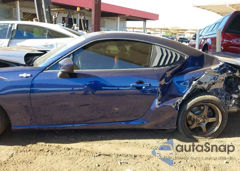 2013 Scion Fr-S из США, поврежденный, VIN JF1ZNAA16D2714415